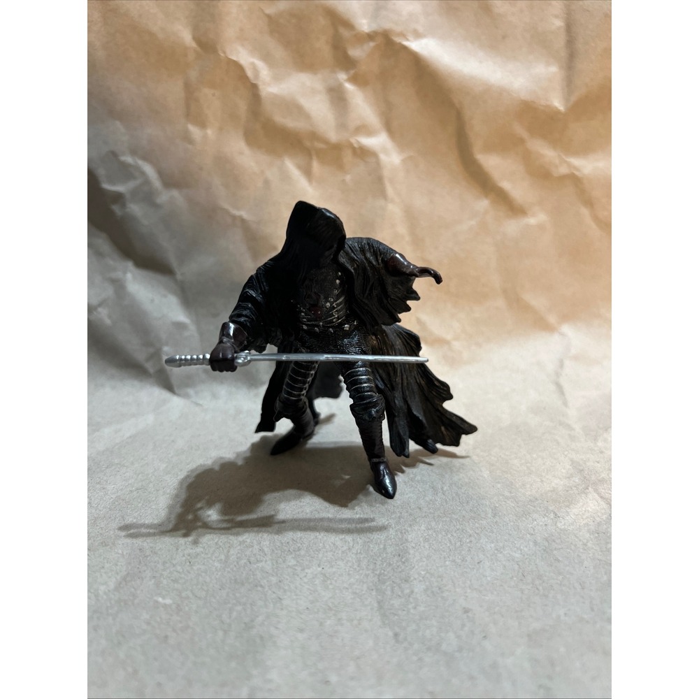 Toy Biz 3" Ringwraith Action Figure Black Lord of the Rings Nazgul Hobbit LOTR